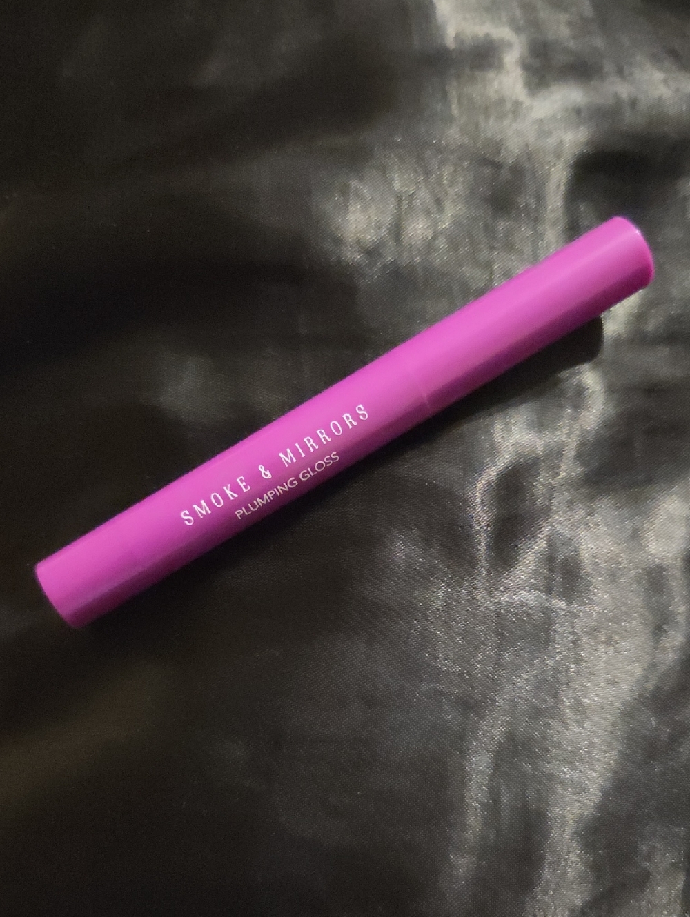 Smoke and mirrors Purple plumping gloss